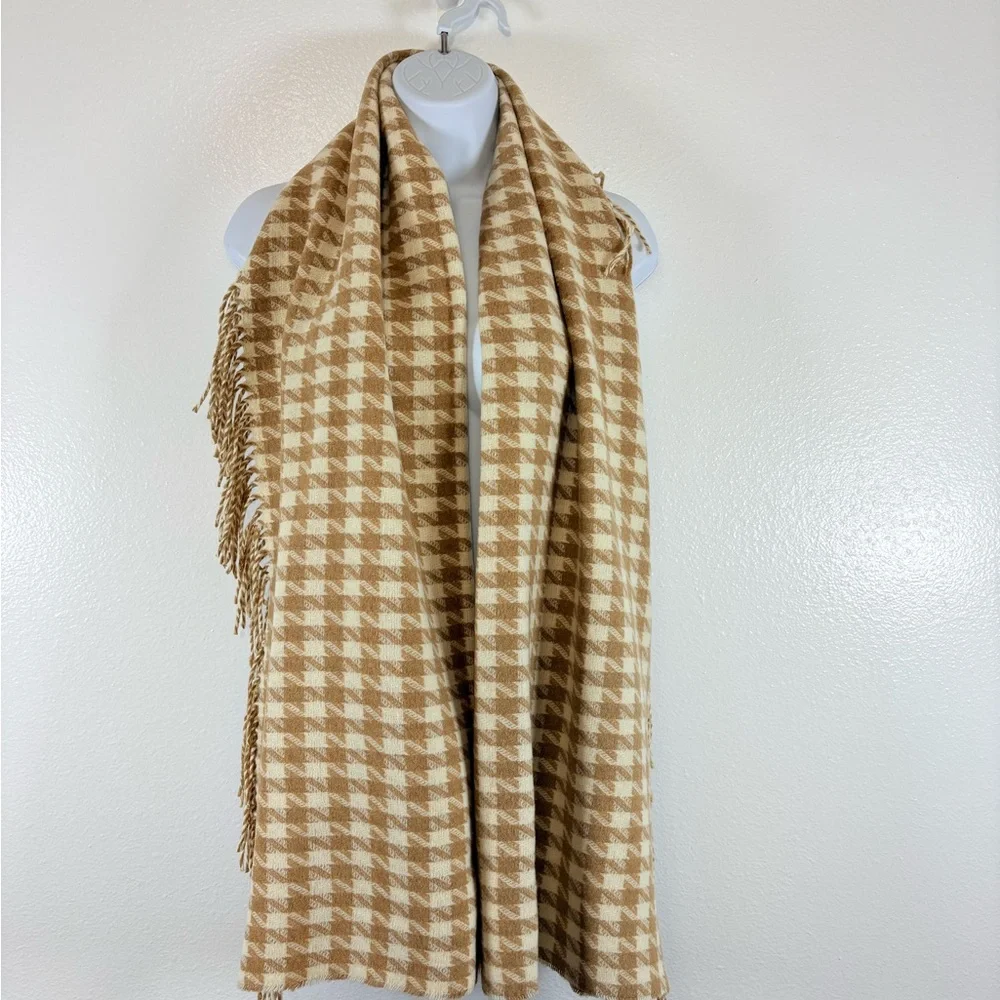 Talbots Made in Italy Houndstooth Wool Blend Fringe Scarf Wrap Preppy Timeless